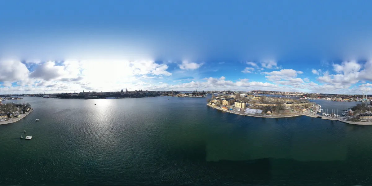 Luftaufnahme von Stockholm mit Gamla Stan und dem Wasser von Riddarfjärden